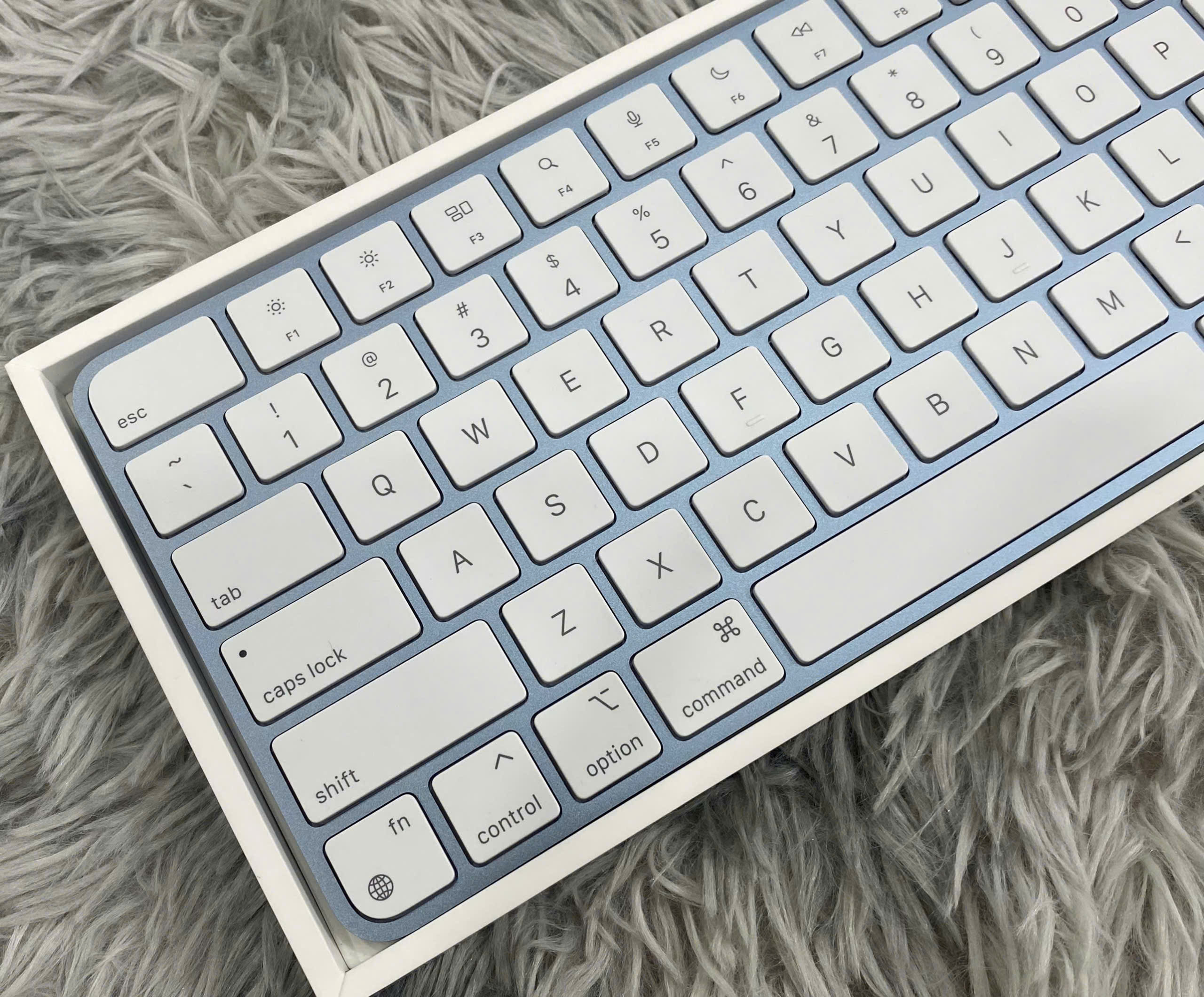 Apple Keyboard 12.9