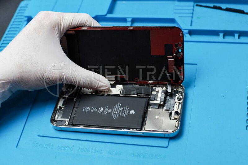 Màn Hình iPhone Bị Nháy Xanh: Nguyên Nhân Và Cách Khắc Phục