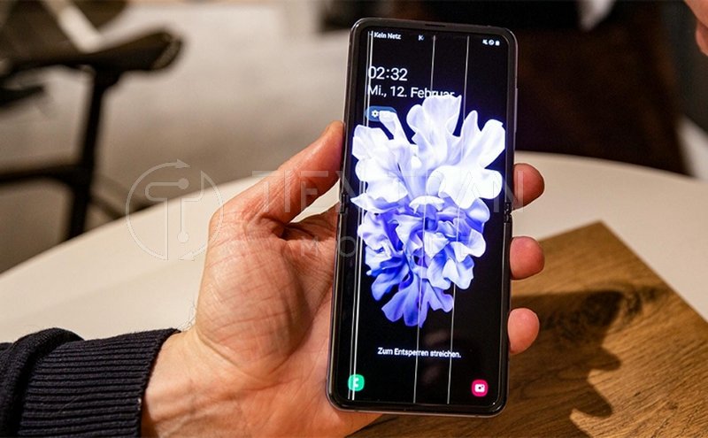 Màn Hình Note 20 Ultra Bị Sọc Xanh: Nguyên Nhân, Cách Xử Lý