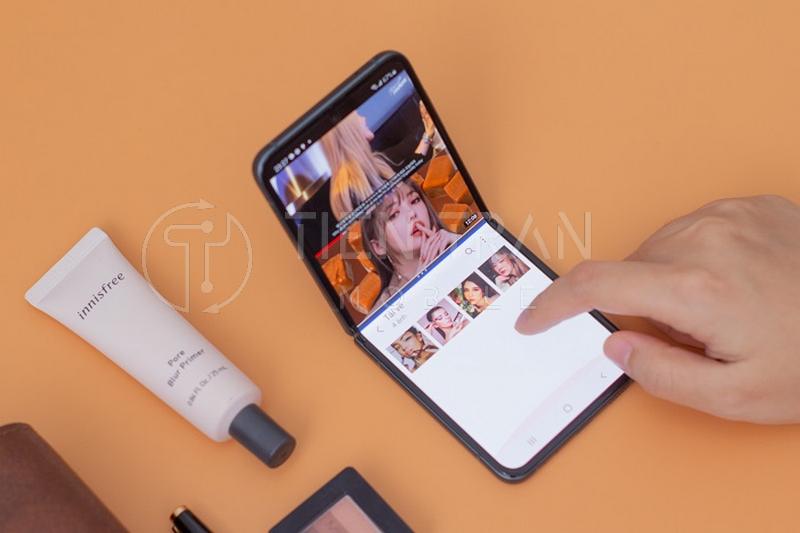 Thay Màn Hình Z Flip 3 Chính Hãng – Thu Xác Đổi Mới
