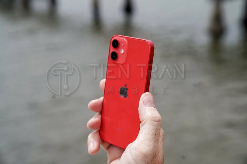 iPhone 12 Mini: Smartphone Nhỏ Gọn Hiệu Năng Mạnh Mẽ