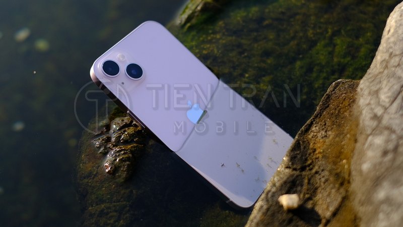 iPhone 12 Camera Chéo Là Gì? Vì Sao Gây Sốt Thị Trường?