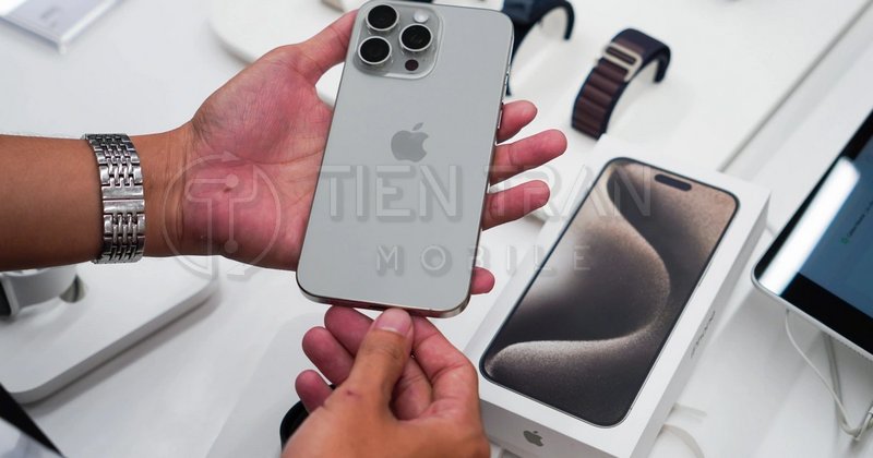 iPhone Nóng Bất Thường? Nguyên Nhân & Cách Khắc Phục Nhanh
