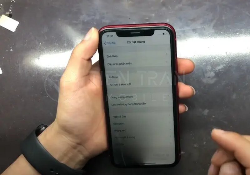 Màn Hình iPhone 11 Bị Tối Góc: Nguyên Nhân Và Cách Sửa 17 Màn Hình iPhone 11 Bị Tối Góc: Nguyên Nhân Và Cách Sửa