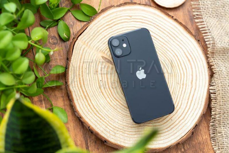 Mua iPhone Cũ Không Bị Lừa: 10 Mẹo Phải Biết 2025