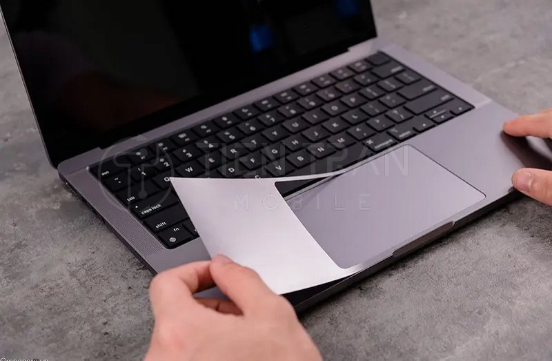 Có Nên Dán Trackpad MacBook Không? Giải Đáp Chi Tiết 9 Có Nên Dán Trackpad MacBook Không? Giải Đáp Chi Tiết