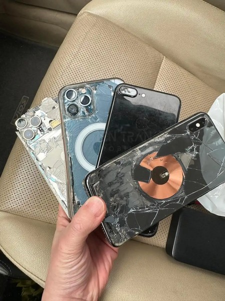Bán Xác iPhone XR Giá Cao, Thu Nhanh Tại Tiến Trần Mobile 12 Bán Xác iPhone XR Giá Cao, Thu Nhanh Tại Tiến Trần Mobile