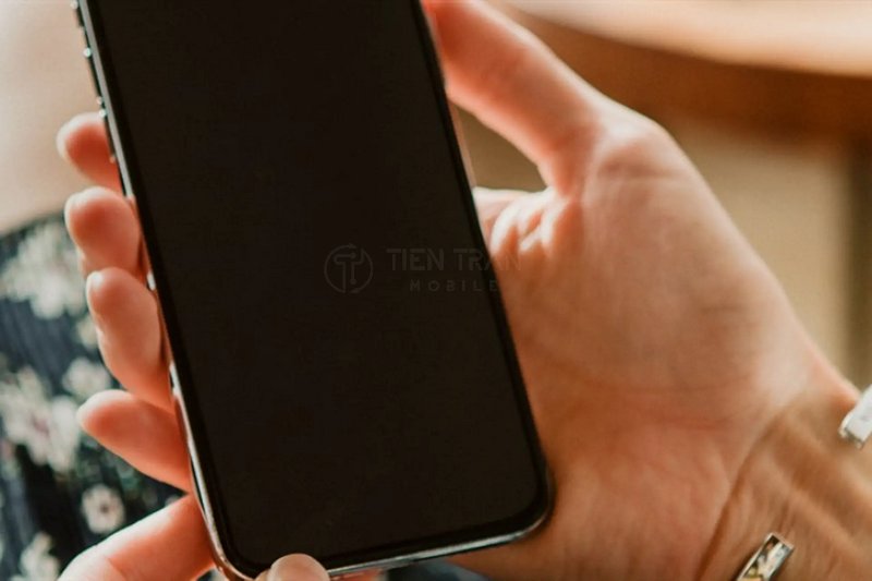 iPhone Bị Đen Màn Hình Mà Vẫn Có Tiếng? Cách Xử Lý Nhanh 9 iPhone Bị Đen Màn Hình Mà Vẫn Có Tiếng? Cách Xử Lý Nhanh
