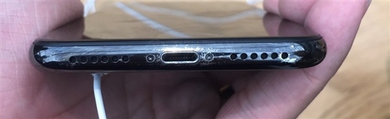 Nguyên Nhân Và Cách Khắc Phục Lỗi iPhone X Tróc Viền 17 Nguyên Nhân Và Cách Khắc Phục Lỗi iPhone X Tróc Viền