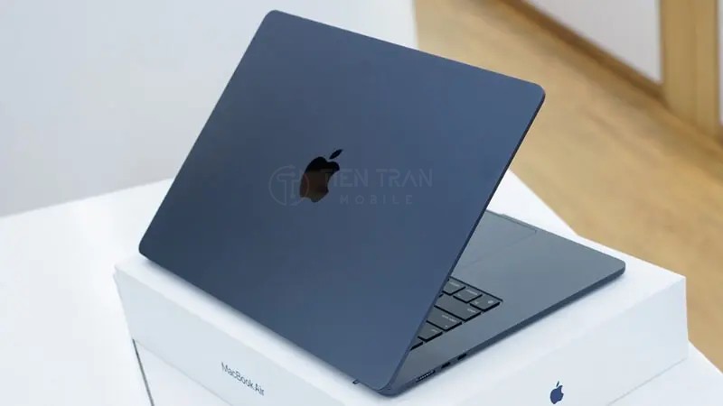 Vì Sao MacBook Air 15 Inch M2 Là Lựa Chọn Tốt Nhất Cho Sinh Viên 9 Vì Sao MacBook Air 15 Inch M2 Là Lựa Chọn Tốt Nhất Cho Sinh Viên