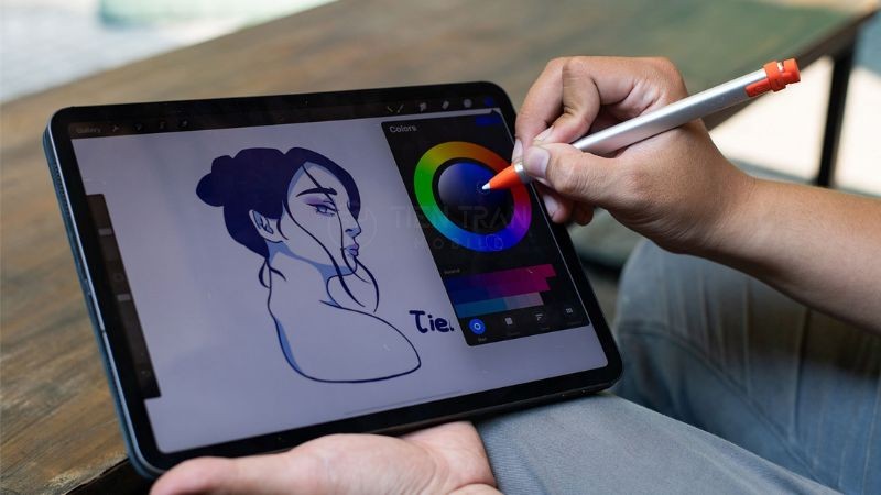 iPad Nào Vẽ Tốt? Gợi Ý Mẫu Đáng Mua Cho Dân Design 12 iPad Nào Vẽ Tốt? Gợi Ý Mẫu Đáng Mua Cho Dân Design