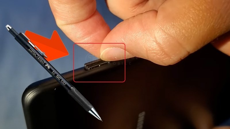 5 Cách Lấy Sim Điện Thoại Nhanh, Không Cần Que Chọc 14 5 Cách Lấy Sim Điện Thoại Nhanh, Không Cần Que Chọc