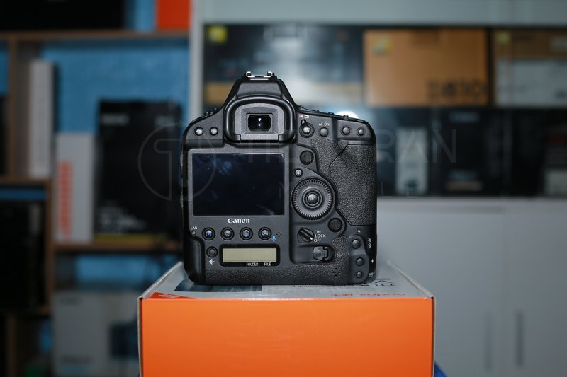 Canon EOS 1D X Mark II: DSLR Thể Thao 14fps 4K 13 Canon EOS 1D X Mark II: DSLR Thể Thao 14fps 4K