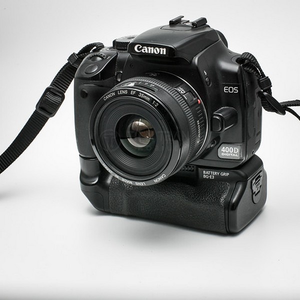 Canon EOS 400D: Huyền Thoại DSLR