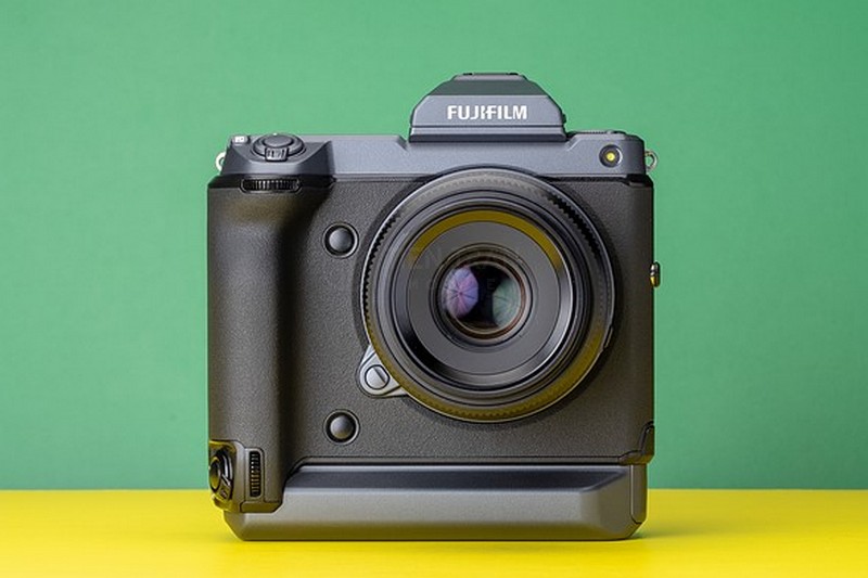 Đánh Giá Chi Tiết Fujifilm GFX 100 – Máy Ảnh Medium Format 102MP Đỉnh Cao 17 Quay phim và chống rung trên Fujifilm GFX 100
