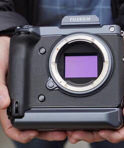 Đánh Giá Chi Tiết Fujifilm GFX 100 – Máy Ảnh Medium Format 102MP Đỉnh Cao 11 Thiết kế và khả năng chống chịu của Fujifilm GFX 100