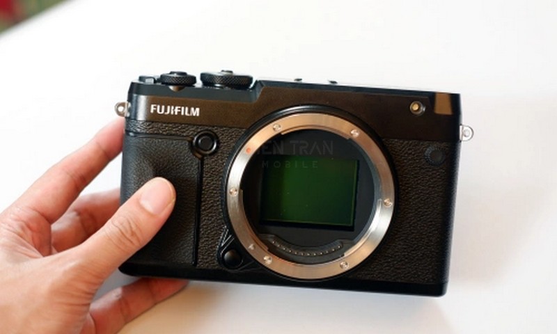 Đánh Giá Chi Tiết Fujifilm GFX 50R: Máy Ảnh Medium Format 51.4MP Chất Lượng Cao 17 Bộ xử lý hình ảnh và Hệ thống lấy nét