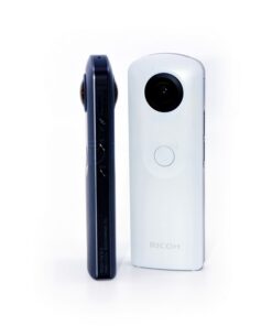 Thiết Kế Nhỏ Gọn Và Tiện Dụng Của Ricoh Theta SC