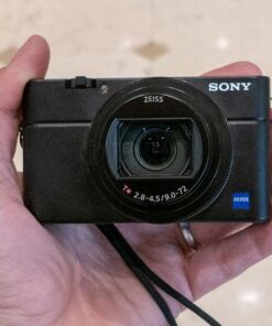 Bảng Giá Tham Khảo Khi Mua Bán Sony RX100 VI