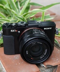 Mua Sony RX1R chính hãng tại Tiến Trần Mobile