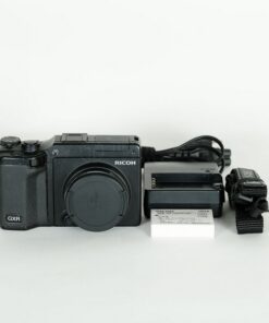 Đánh Giá Thiết Kế Ngoại Hình Của Ricoh GXR S10