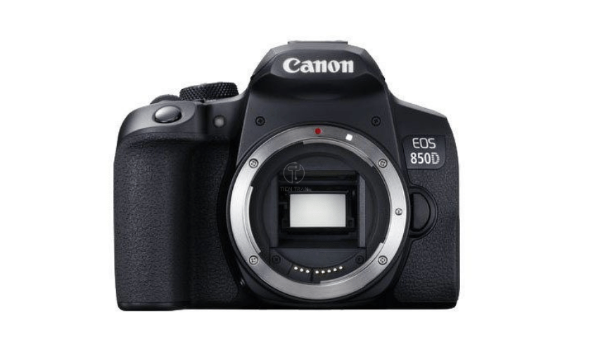 Sức mạnh từ cảm biến APS-C 24.1MP