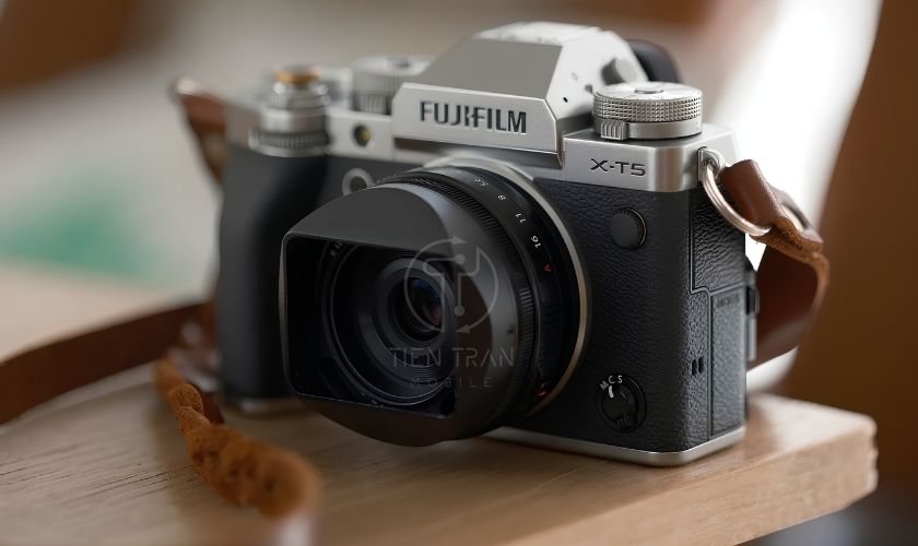 Fuji lại được giới trẻ và thợ săn ảnh yêu thích