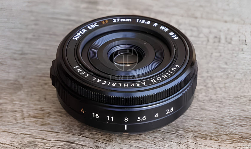 Ống kính đa dụng hằng ngày tốt nhất – Fujifilm XF 18-55mm f/2.8-4 R LM OIS