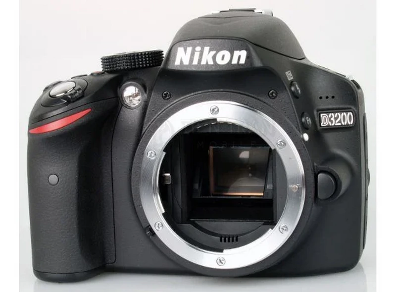 Nikon D3200 | DSLR APS-C | 24.2MP | Full HD 1080p