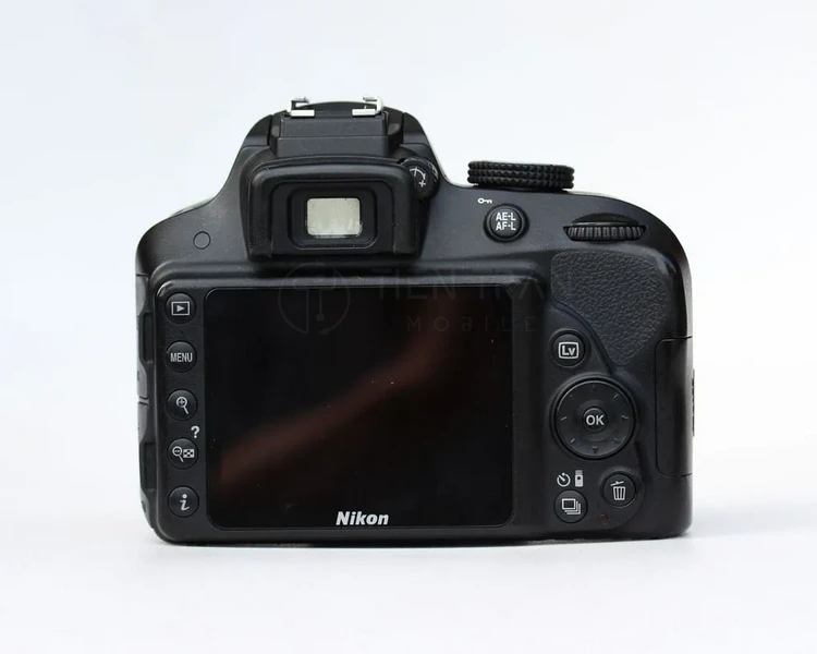 Nikon D3300 | DSLR APS-C | 24.2MP | 5fps | Full HD