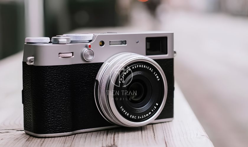 Fujifilm X100V