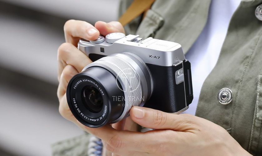 Fujifilm X-A7