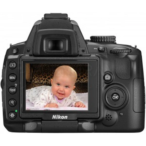 Nikon D5000 | DSLR 12.3MP | Màn Hình Lật | 11 Điểm AF
