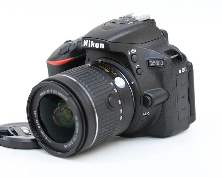 Nikon D5600 | DSLR APS-C | 24.2MP | Full HD