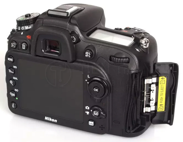 Nikon D7100 | 24.1MP | AF 51 Điểm | Quay Full HD