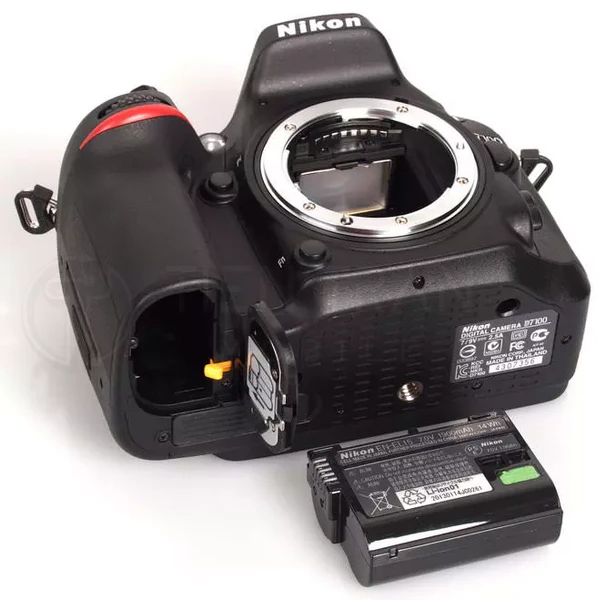 Nikon D7100 | 24.1MP | AF 51 Điểm | Quay Full HD