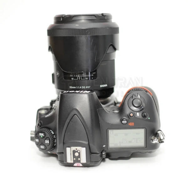 Nikon D810 | DSLR Full Frame | 36.3MP | ISO 51200