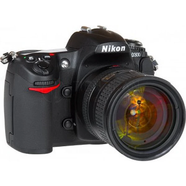 Nikon D300 | DSLR APS-C | 12.3MP | AF 51 Điểm