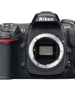 Nikon D300S | DSLR APS-C | 12.3MP | 7fps | HD