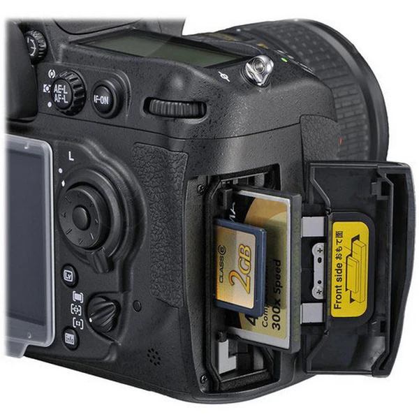 Nikon D300S | DSLR APS-C | 12.3MP | 7fps | HD