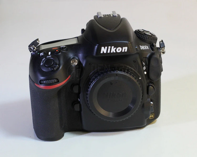 Nikon D800E | DSLR Full Frame | 36.3MP | Siêu Nét