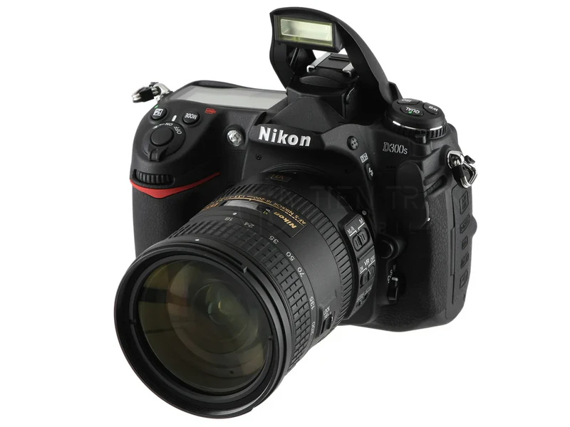 Nikon D300S | DSLR APS-C | 12.3MP | 7fps | HD