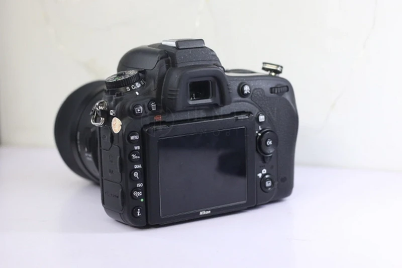 Nikon D750 | DSLR Full Frame | 24.3MP | ISO 51200